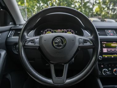 Skoda Octavia 2019 года, 223 615 км - вид 7