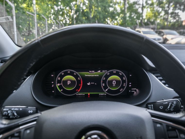 Skoda Octavia 2019 года, 223 615 км - вид 5