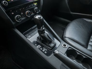 Skoda Octavia 2019 года, 223 615 км - вид 10