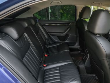 Skoda Octavia 2019 года, 223 615 км - вид 14