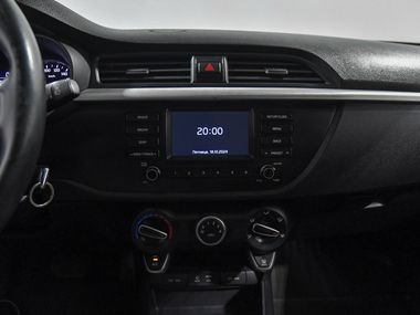 KIA Rio X-Line 2018 года, 83 331 км - вид 9