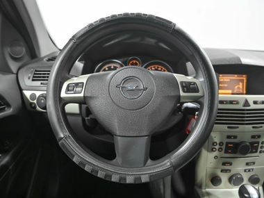 Opel Astra 2009 года, 181 289 км - вид 8