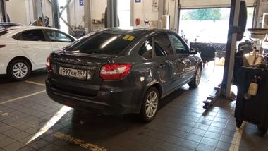 ВАЗ (LADA) Granta 2018 года, 109 947 км - вид 3