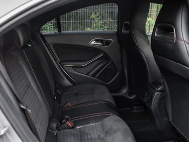 Mercedes-Benz CLA-класс 2015 года, 182 813 км - вид 12