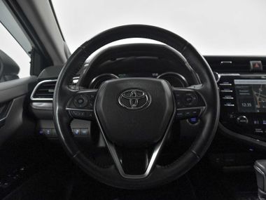 Toyota Camry 2020 года, 114 000 км - вид 10