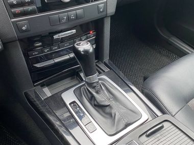 Mercedes-Benz E-класс 2011 года, 279 258 км - вид 12