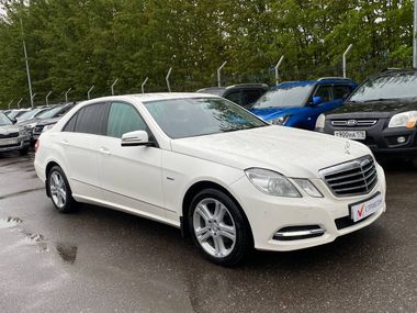 Mercedes-Benz E-класс 2011 года, 279 258 км - вид 3