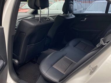 Mercedes-Benz E-класс 2011 года, 279 258 км - вид 15