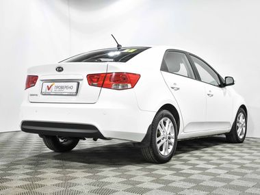 KIA Cerato 2011 года, 152 048 км - вид 4