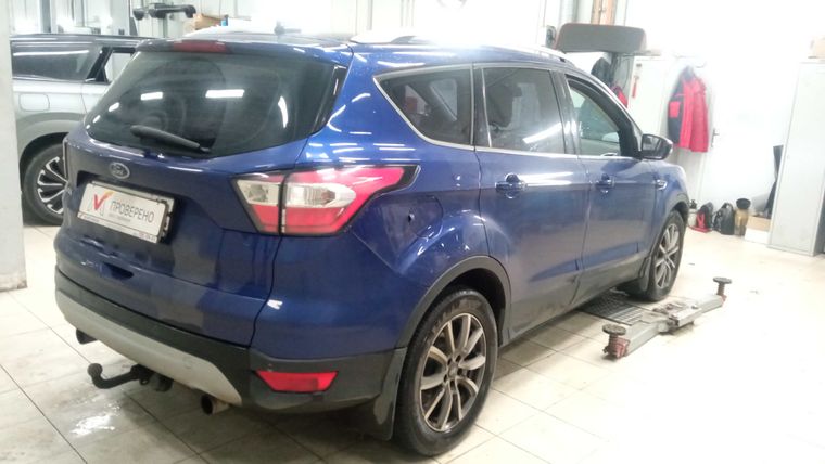 Ford Kuga 2017 года, 187 000 км - вид 3 Ford Kuga 2017 года, 187 000 км - вид 3