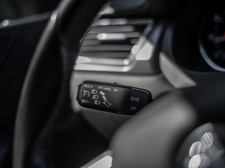 Skoda Rapid 2015 года, 131 418 км - вид 6