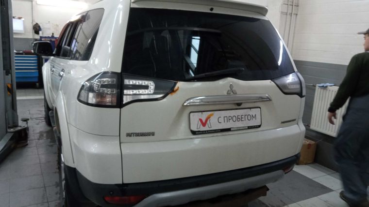 Mitsubishi Pajero Sport 2011 года, 298 211 км - вид 4