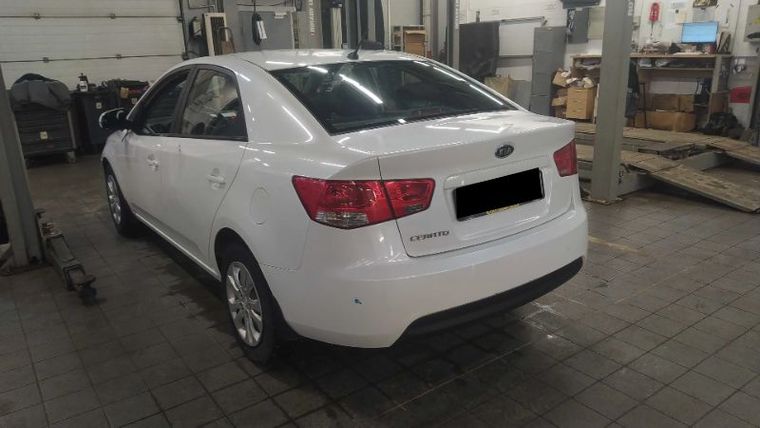 Kia Cerato 2011 года, 222 981 км - вид 4