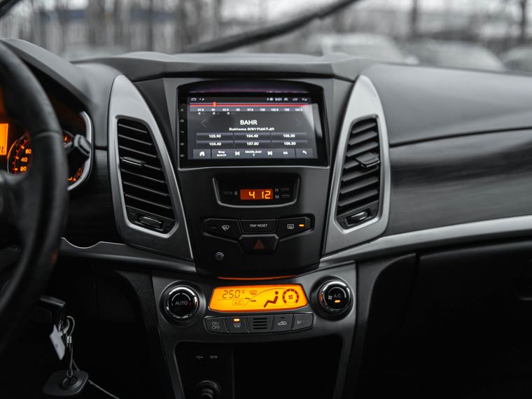 SsangYong Actyon 2013 года, 267 027 км - вид 8