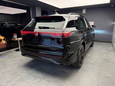 Volkswagen Tiguan L 2025 года, 0 км - вид 3