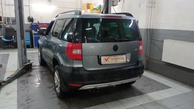 Skoda Yeti 2012 года, 146 819 км - вид 4