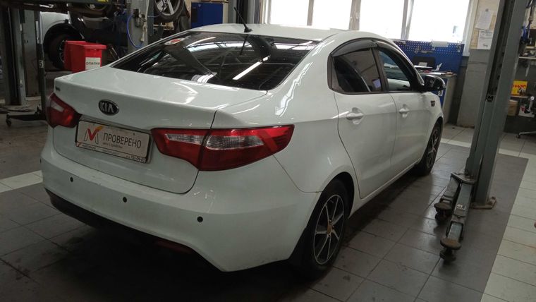 KIA Rio 2013 года, 163 269 км - вид 3