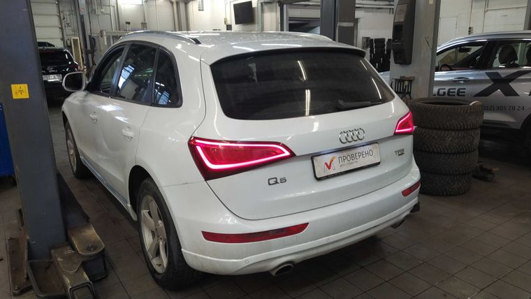 Audi Q5 2014 года, 130 709 км - вид 4