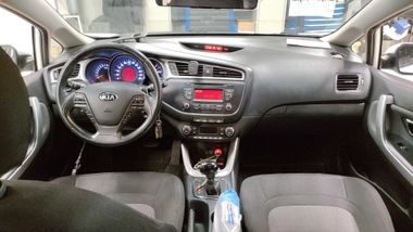 Kia Ceed 2018 года, 145 052 км - вид 5