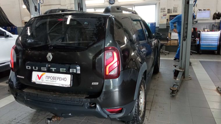 Renault Duster 2018 года, 164 016 км - вид 3
