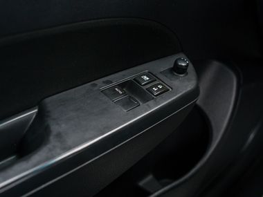 Suzuki Swift 2011 года, 183 000 км - вид 9