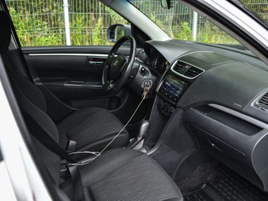 Suzuki Swift 2011 года, 183 000 км - вид 11
