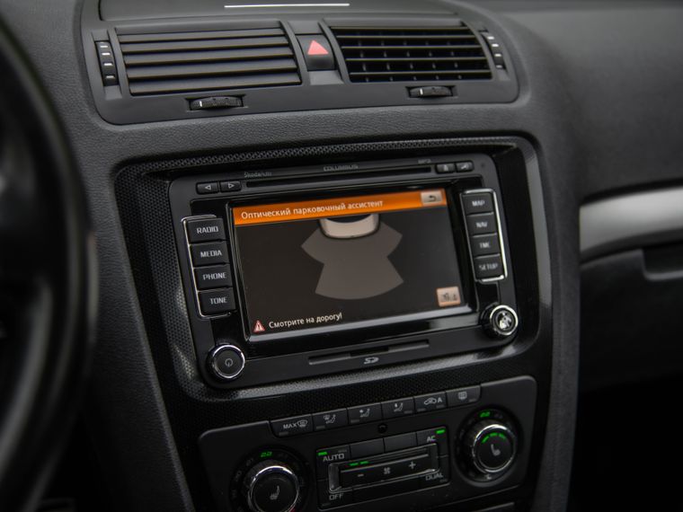 Skoda Octavia 2012 года, 162 266 км - вид 9