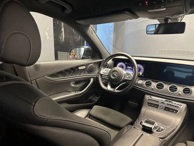 Mercedes-Benz E-класс 2018 года, 108 180 км - вид 17