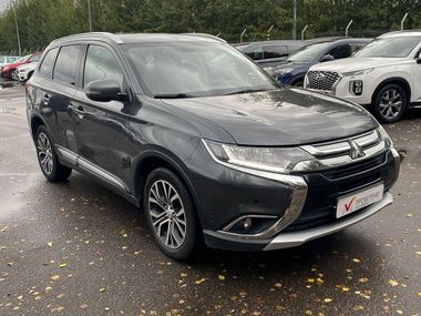 Mitsubishi Outlander 2017 года, 120 254 км - вид 4