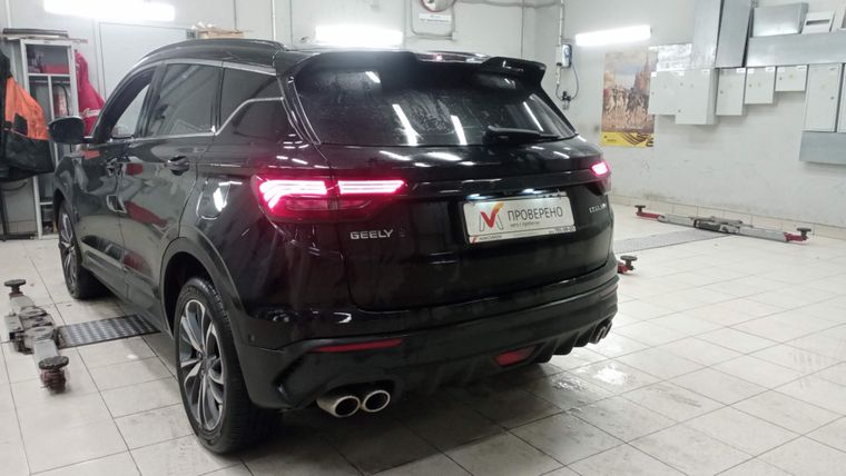 Geely Coolray 2021 года, 80 000 км - вид 4