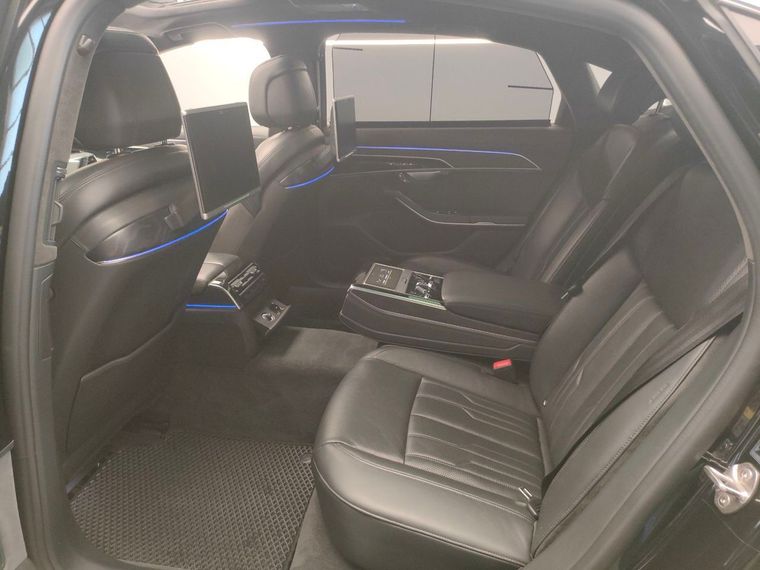 Audi A8 2019 года, 129 865 км - вид 12