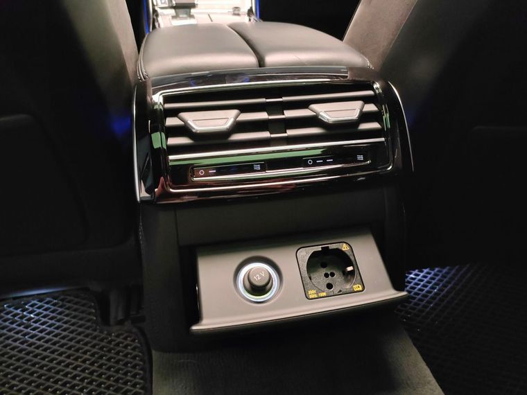 Audi A8 2019 года, 129 865 км - вид 15