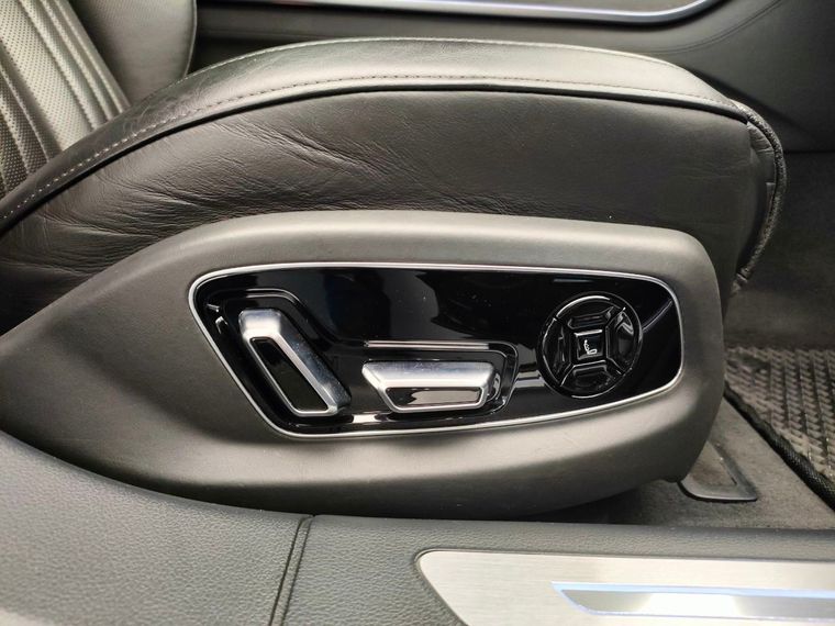 Audi A8 2019 года, 129 865 км - вид 27