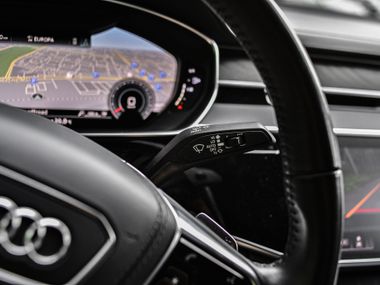 Audi A8 2019 года, 129 865 км - вид 8