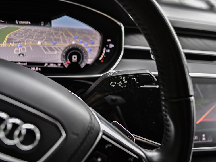 Audi A8 2019 года, 129 865 км - вид 8