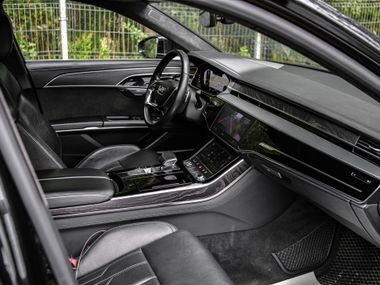 Audi A8 2019 года, 129 865 км - вид 21
