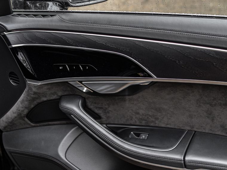 Audi A8 2019 года, 129 865 км - вид 22