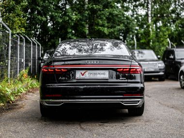 Audi A8 2019 года, 129 865 км - вид 4