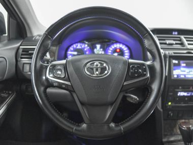 Toyota Camry 2015 года, 139 521 км - вид 9