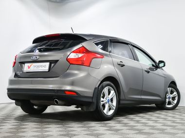 Ford Focus 2013 года, 174 642 км - вид 5