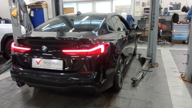 BMW 2 серия Gran Coupe 2020 года, 64 719 км - вид 3