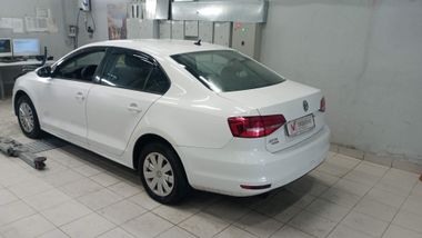 Volkswagen Jetta 2015 года, 255 377 км - вид 4