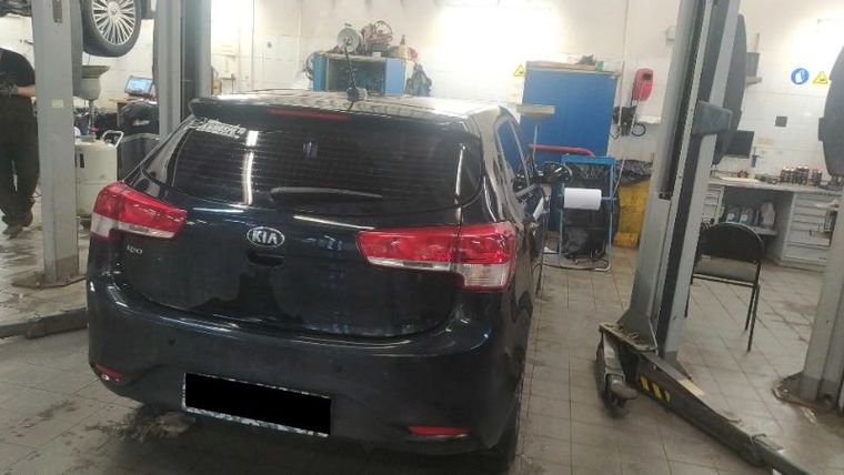 KIA Rio 2017 года, 91 000 км - вид 3