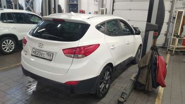 Hyundai ix35 2015 года, 147 000 км - вид 3