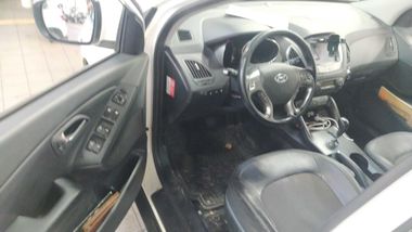 Hyundai ix35 2015 года, 147 000 км - вид 5