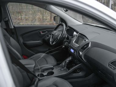 Hyundai ix35 2015 года, 147 000 км - вид 15