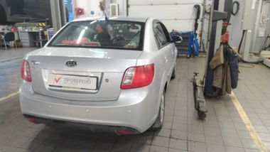 Kia Rio 2011 года, 229 519 км - вид 3