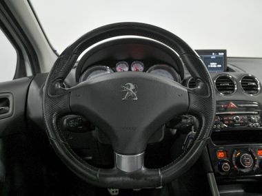 Peugeot 308 2013 года, 186 944 км - вид 9