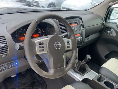 Nissan Navara 2011 года, 374 723 км - вид 10