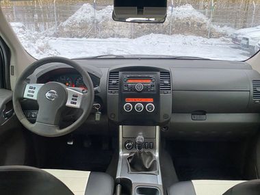 Nissan Navara 2011 года, 374 723 км - вид 7